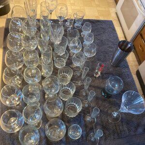 champagne liquor shot brandy wine glasses 53 pieces attn restaurant pub owners